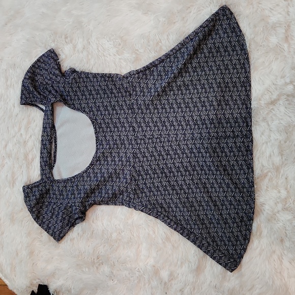 Style therapy cap sleeve tunic style top - Picture 2 of 6